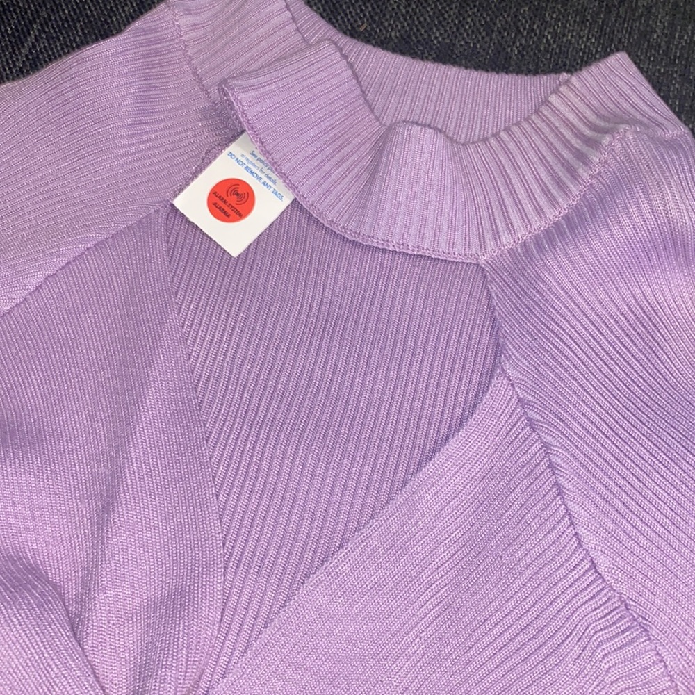 lavender  twist front cut out top fits L/XL - Picture 4 of 4